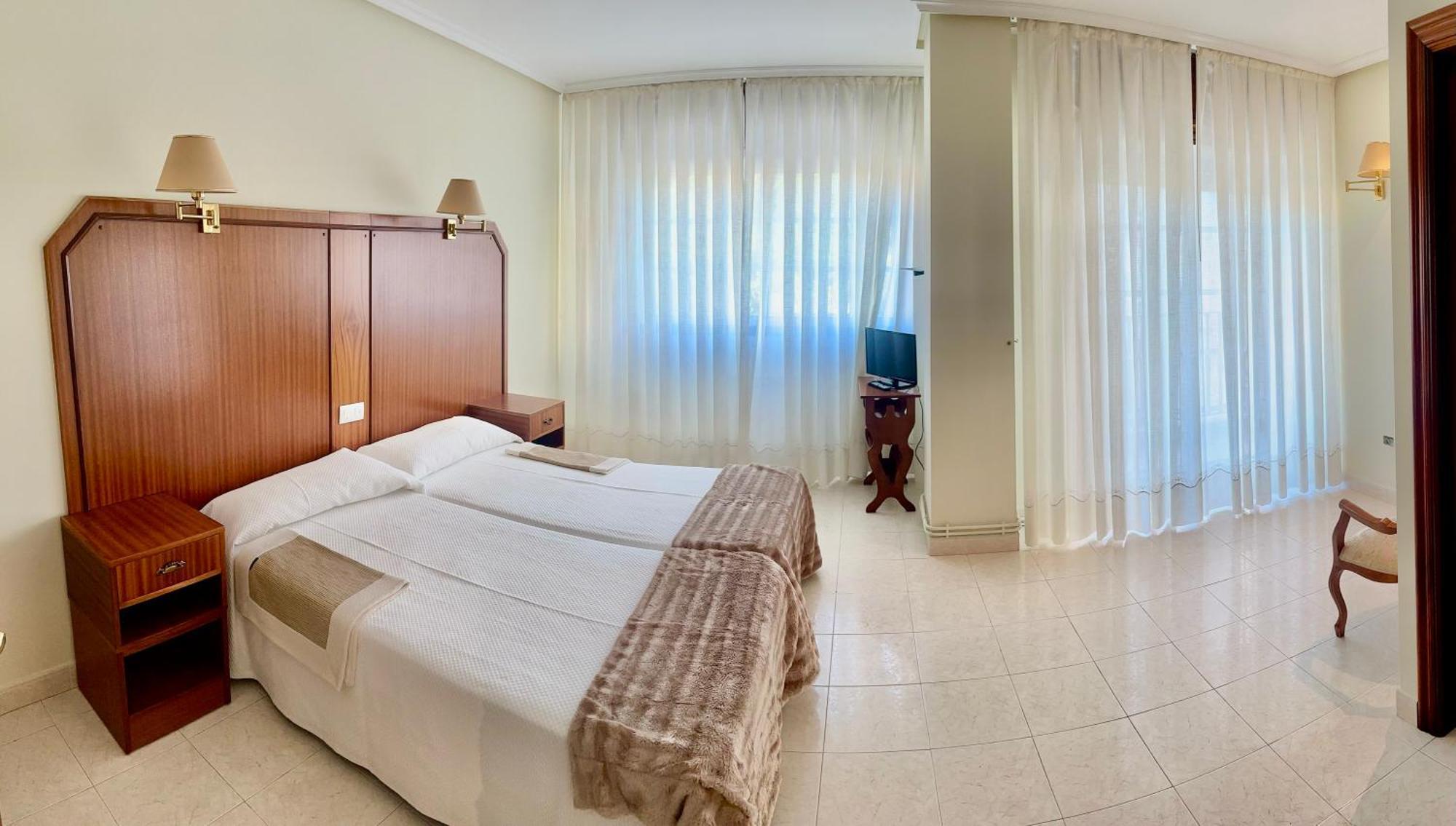 קארבאינו Hostal La Cubana מראה חיצוני תמונה