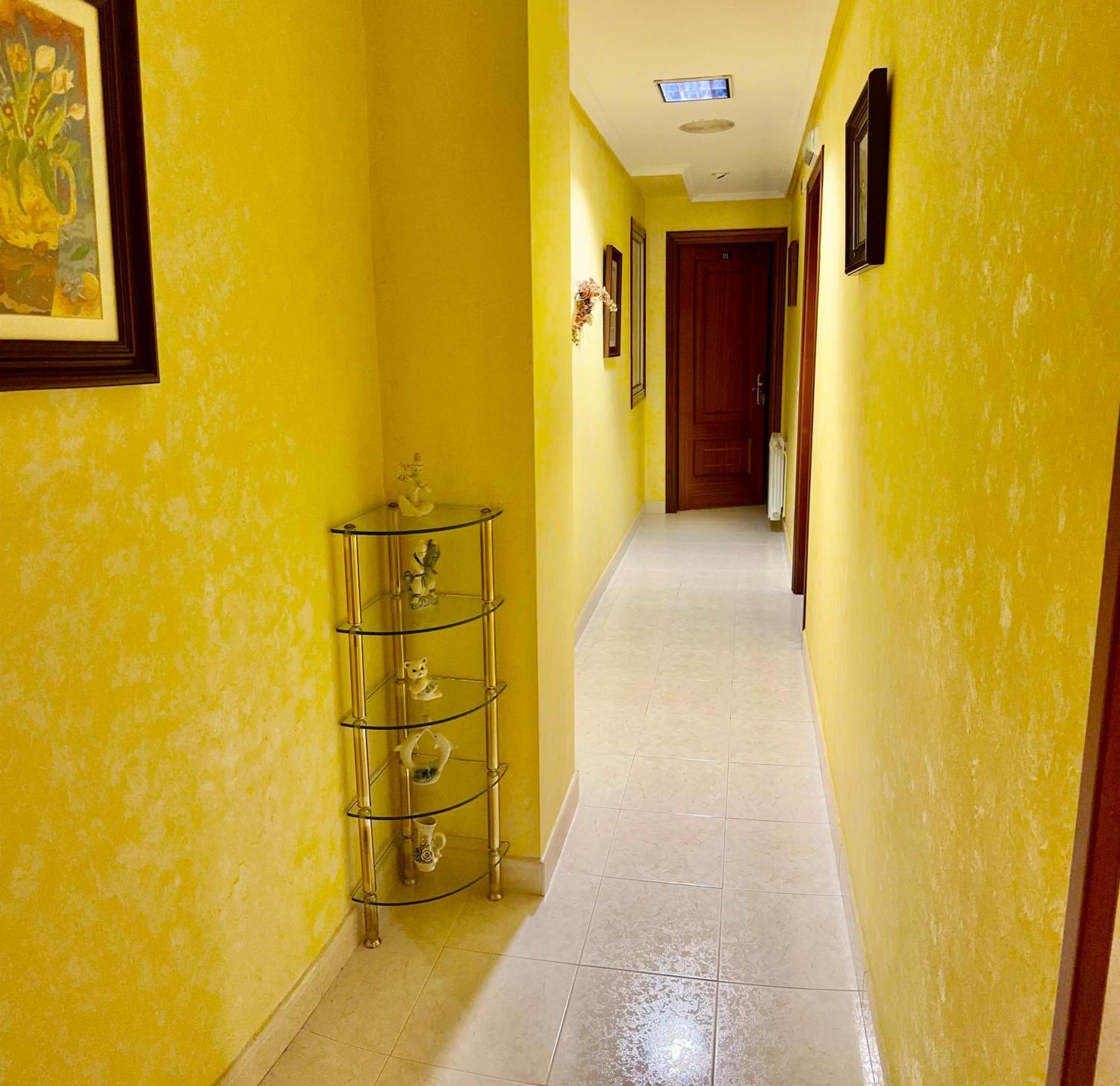 קארבאינו Hostal La Cubana מראה חיצוני תמונה