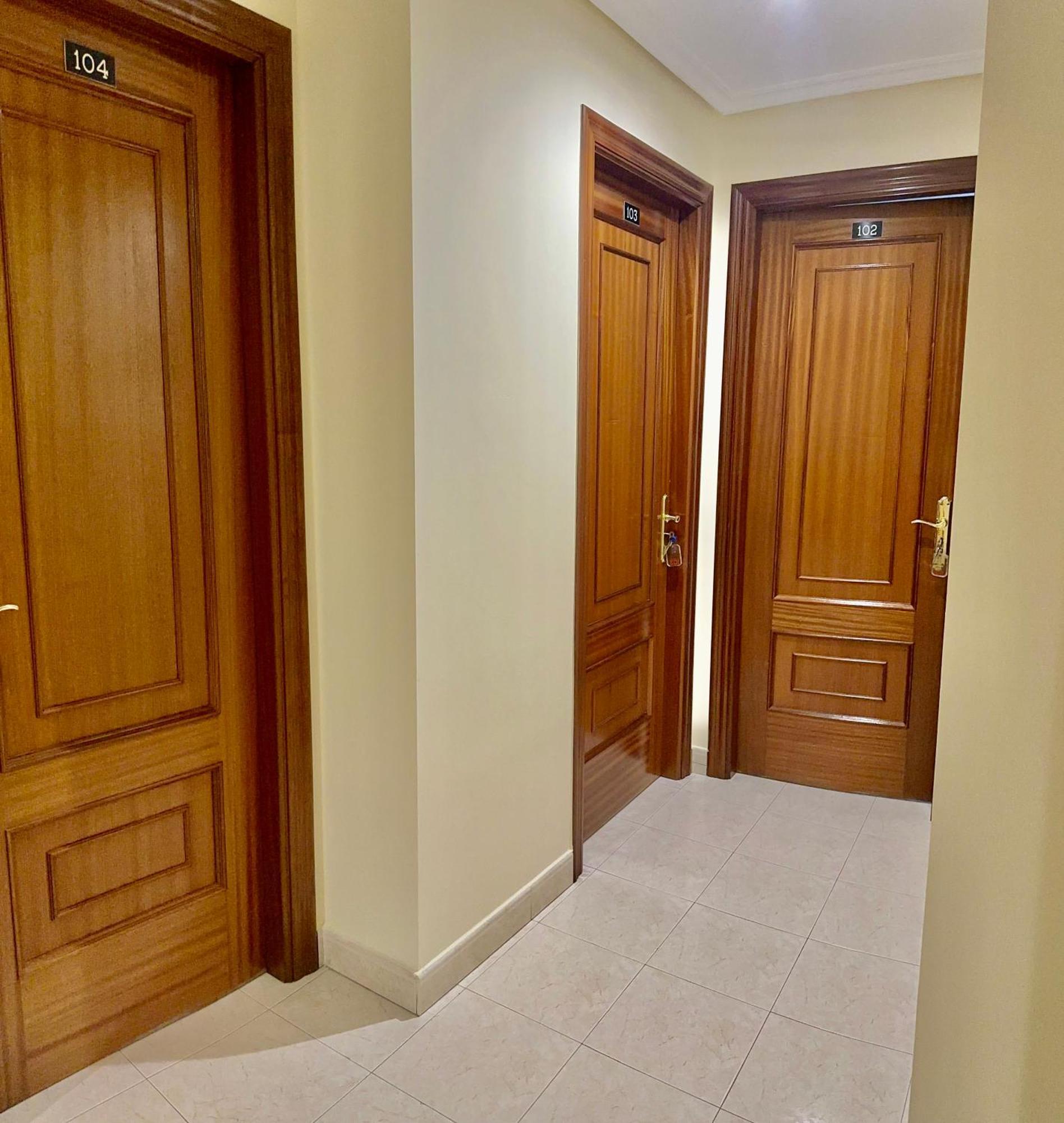 קארבאינו Hostal La Cubana מראה חיצוני תמונה