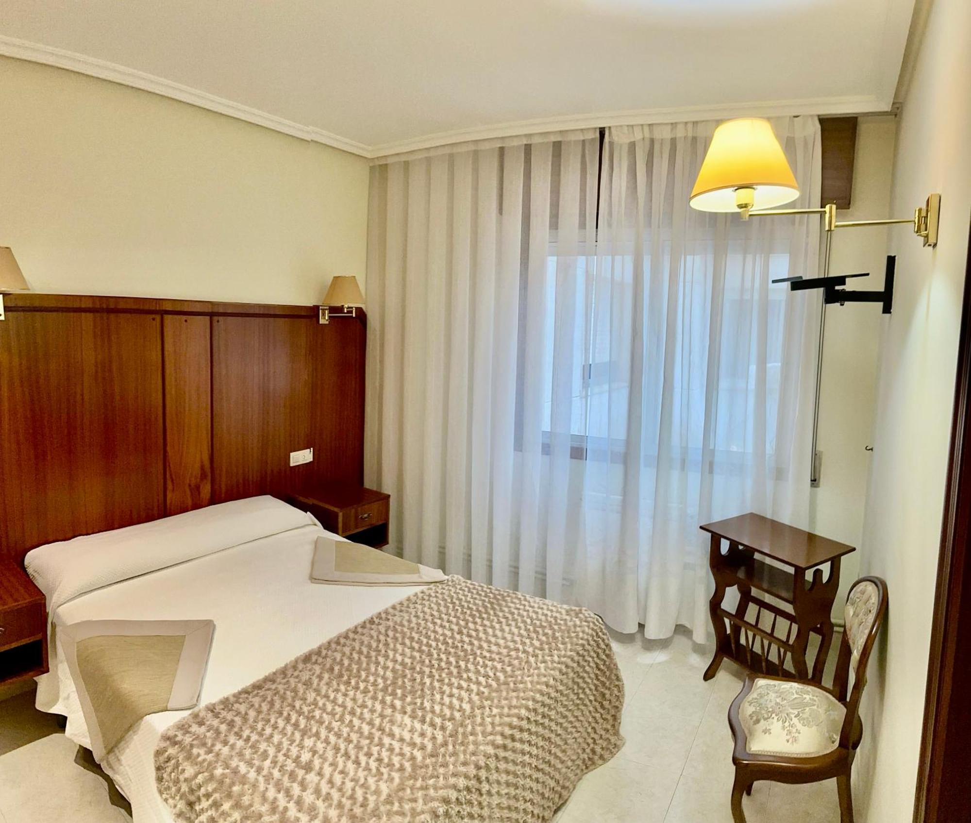 קארבאינו Hostal La Cubana מראה חיצוני תמונה